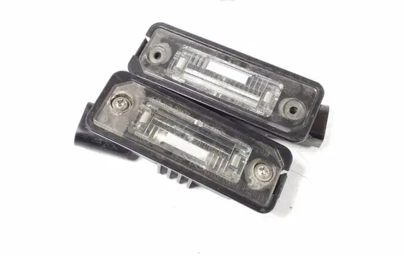 Volkswagen PASSAT B6 Number plate light 1J6943021B
