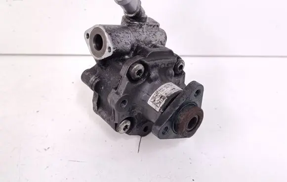 Audi A4 S4 B8 8K Power steering pump 8K0145154H 7651955156