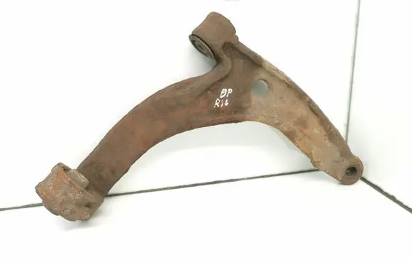 Volkswagen Transporter - Caravelle T5 Front lower control arm/wishbone 7H0407466E