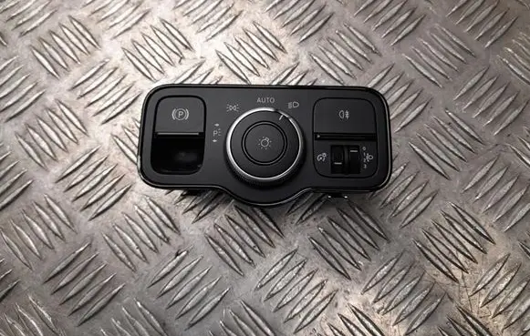 Mercedes-Benz Vito Viano W447 Light switch A4479054907
