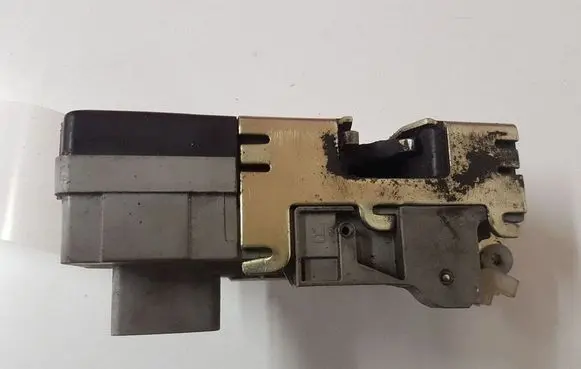 Citroen C5 Front door lock