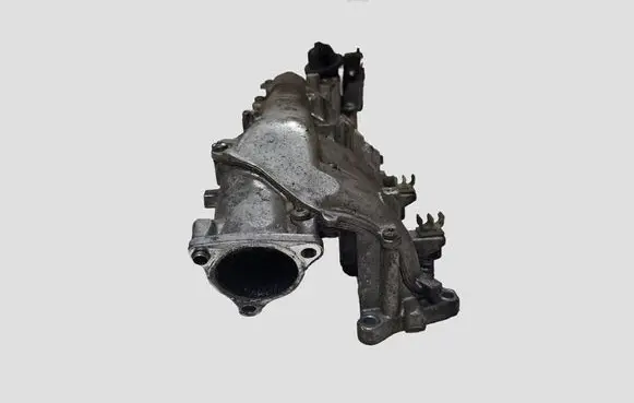Opel Astra J Intake manifold 700997160 8973858235 1101220397