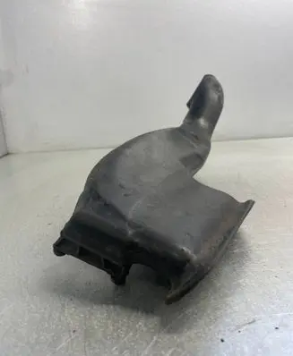 Opel Zafira B Air intake hose/pipe 55351756