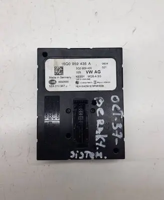 Skoda Octavia Mk3 (5E) Keyless (KESSY) go control unit/module 5Q0959435A 8ZA010947