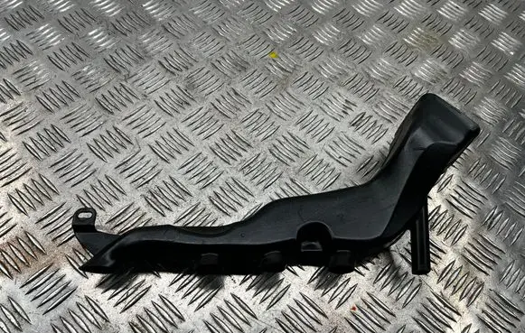 Skoda Superb B6 (3T) Air intake duct part 3T1819151