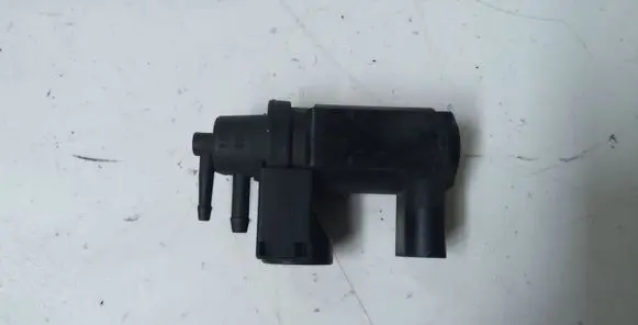 Audi A6 S6 C6 4F Turbo solenoid valve 059906628B 70101900