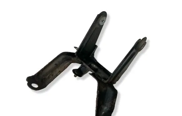 Toyota Avensis T250 ABS pump bracket 