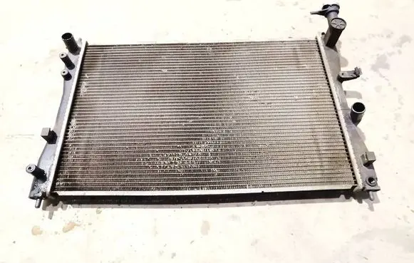 Coolant radiator