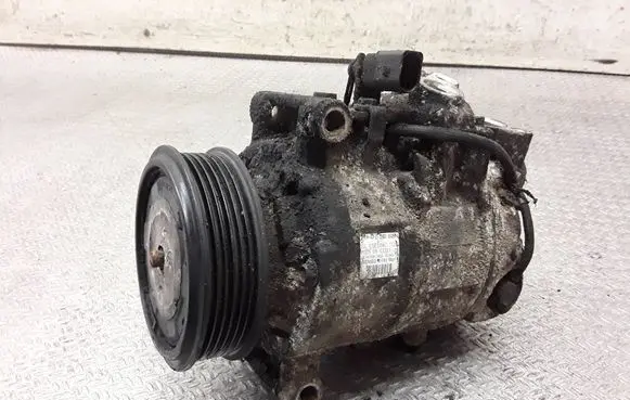 Audi A6 S6 C6 4F Air conditioning (A/C) compressor (pump) 4F0260805N