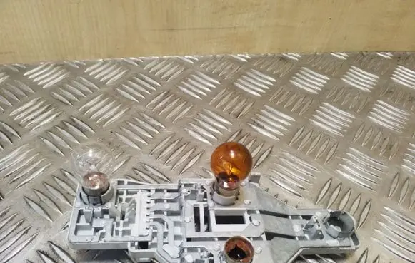 Tail light part