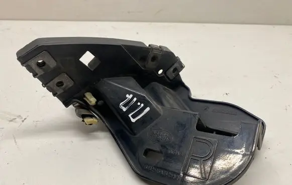 Land Rover Evoque I Fender mounting bracket BJ3216A142AA DC7AB