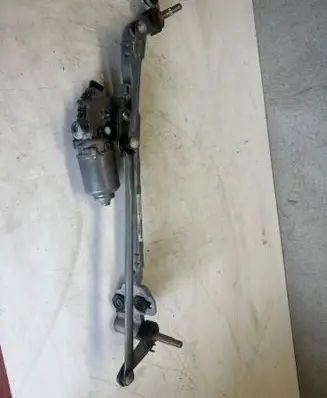 Front wiper linkage and motor