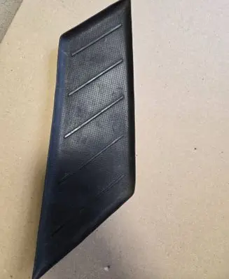 Volkswagen Tiguan Glove box pad 5NN858168 0475357