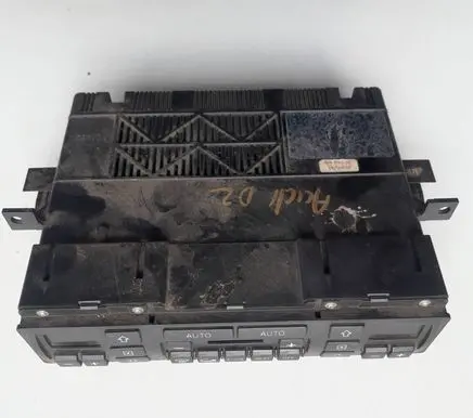 Audi A8 S8 D2 4D Climate control unit 5HB715500 D024400