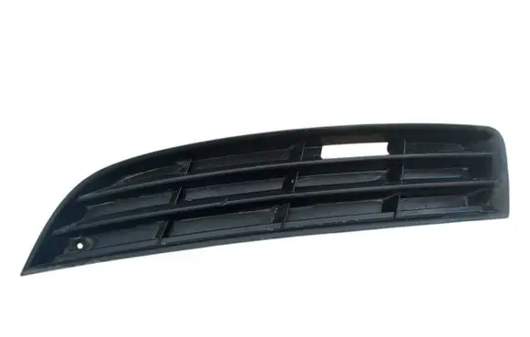 Volkswagen PASSAT B6 Front bumper lower grill 3C0853665