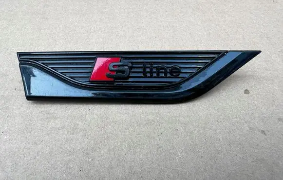Audi A5 Manufacturer badge logo/emblem 51148078778