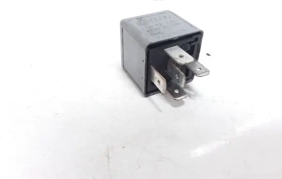 Volkswagen Sharan Other relay 1J0927841 444