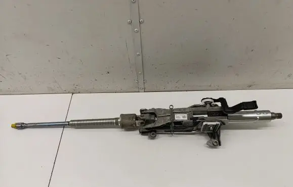 Mercedes-Benz E W214 Steering wheel axle 2064600900