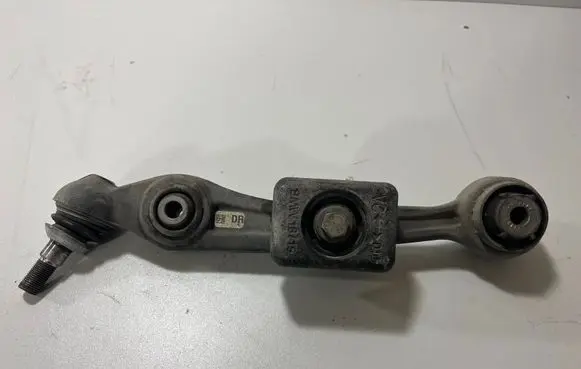 BMW X7 G07 Front lower control arm/wishbone 6878082 8866772