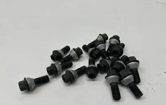 BMW iX Nuts/bolts 