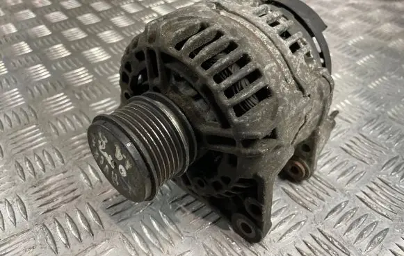 Skoda Octavia Mk1 (1U) Generator/alternator 038903024B 0124315032