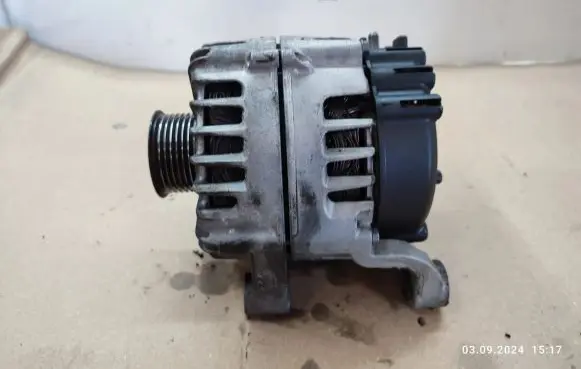 BMW 7 F01 F02 F03 F04 Generator/alternator
