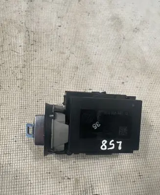 Volkswagen PASSAT B6 Ignition lock 3C0905843Q