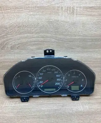 Mazda MPV II LW Speedometer (instrument cluster) 1575204340 LE5955430