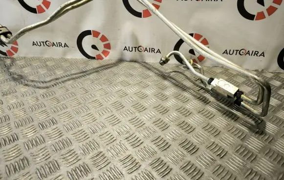 Dodge Durango Gearbox oil cooler pipe/hose 68210018AA 68210018
