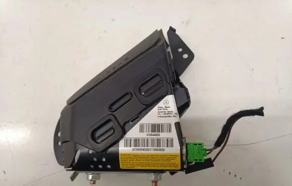 Mercedes-Benz E A207 Seat airbag 2078605402