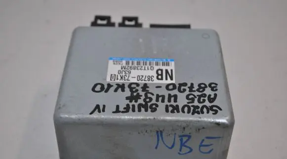 Suzuki Swift I Power steering control unit/module 3872073K10 Q1T23892M