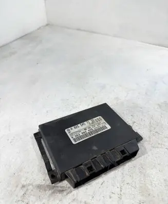 Mercedes-Benz E W211 Parking PDC control unit/module A0255457132 0263004025 0263004028