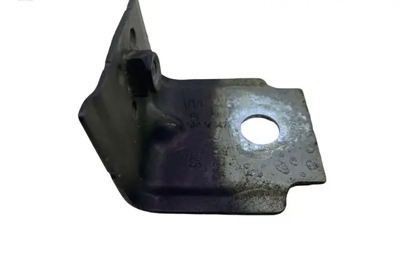 Volkswagen PASSAT B8 Fender mounting bracket 3G0809471