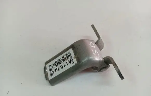Toyota Corolla E120 E130 Rear door lower hinge