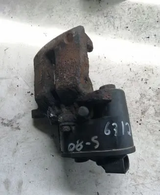 Volvo S80 Rear brake caliper