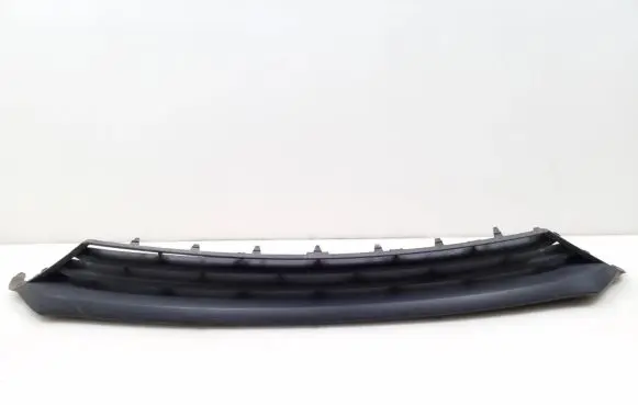 Opel Insignia B Front bumper lower grill