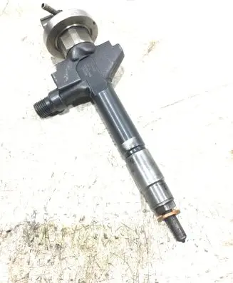 Mazda 6 Fuel injector 13H50B 01H04398 6870