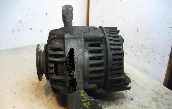 Peugeot 306 Generator/alternator 9628925380 11I70A 6321641A1151