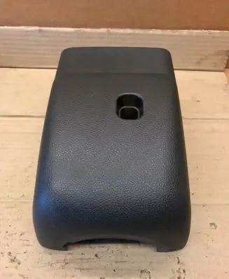 Steering wheel column trim
