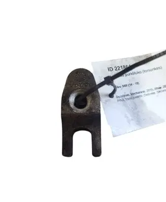 Volvo S60 Fuel Injector clamp holder 