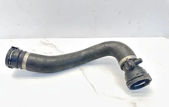 Audi A6 S6 C6 4F Engine coolant pipe/hose