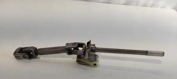 Skoda Fabia Mk1 (6Y) Steering wheel axle