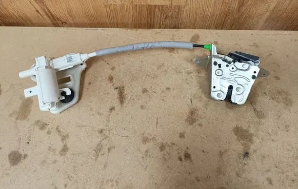 Mercedes-Benz GLC C253 Tailgate/trunk/boot lock/catch/latch A0997400600 A0999068600