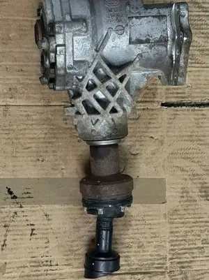 Land Rover Evoque I Front differential EJ327L486AC 6131518 7710000400