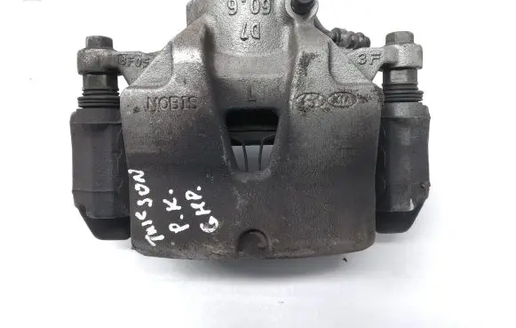 Hyundai Tucson TL Front brake caliper