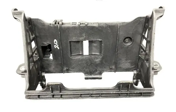 Mercedes-Benz E W238 Radio/GPS head unit trim A2135455900