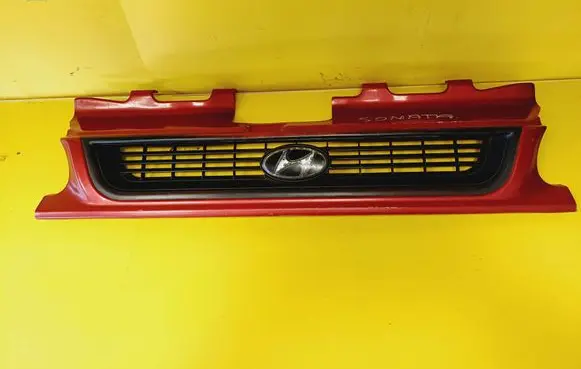 Hyundai Sonata Front bumper upper radiator grill 86350-33510