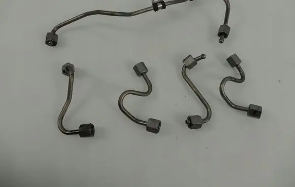 Mercedes-Benz E W212 Fuel injector supply line/pipe 