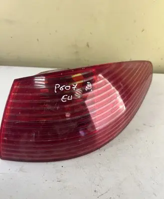 Peugeot 607 Rear/tail lights
