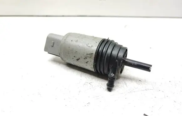 BMW 3 E90 E91 Windscreen/windshield washer pump 6934159 67126934159